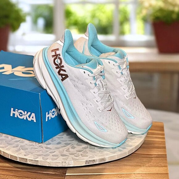 HOKA Clifton 9 Supportive Running Shoes Sneakers Women’s 8.5 D WIDE New In Box - Picture 1 of 13